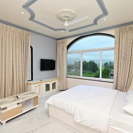 Отель Vedika Garden Ambavna Экстерьер фото