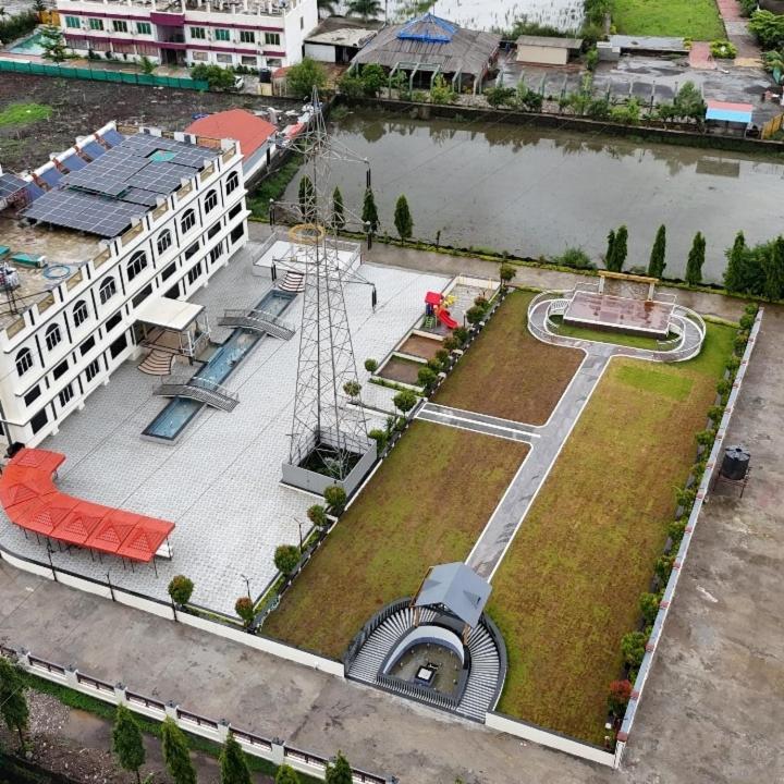 Отель Vedika Garden Ambavna Экстерьер фото
